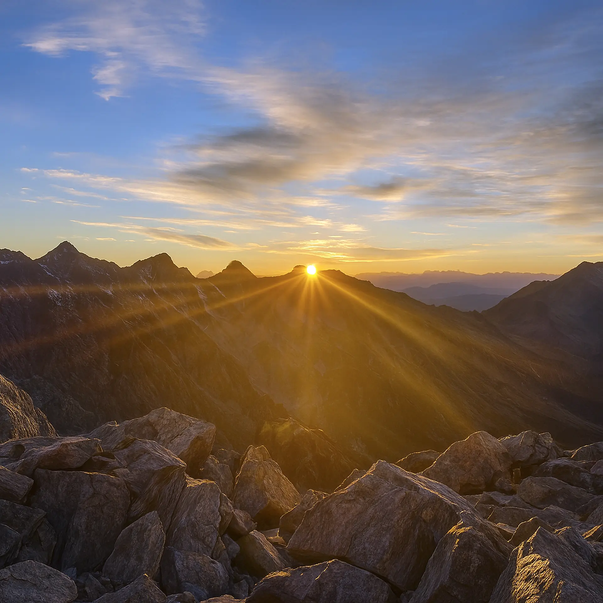 Sunrise in the mountains with Nima Inner Flow